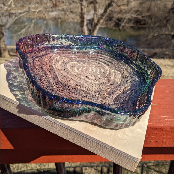 Sparkly Geode Tray Large Handmade Resin Holographic Crystals Holder - Picture 11 of 17